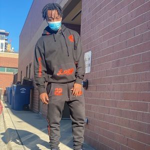 Meet your Posher, Jeremiah